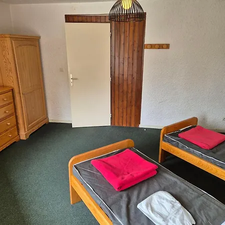 2 Pièces, Balcon Sud, Pieds De Pistes, Animaux Admis - Fr-1-811-40 Appartement